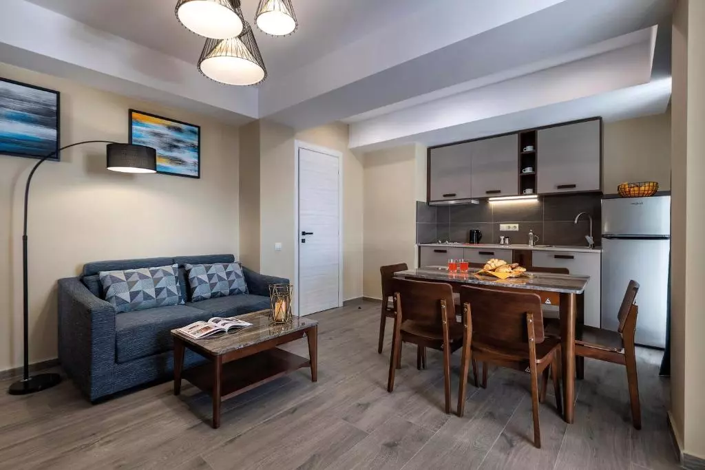 اشپز خونه اتاق هتل رزیدنس گودائوری هیلز